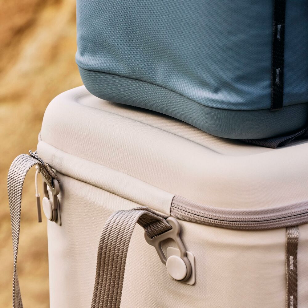 Carryout? Soft Cooler 15 L - Image 48