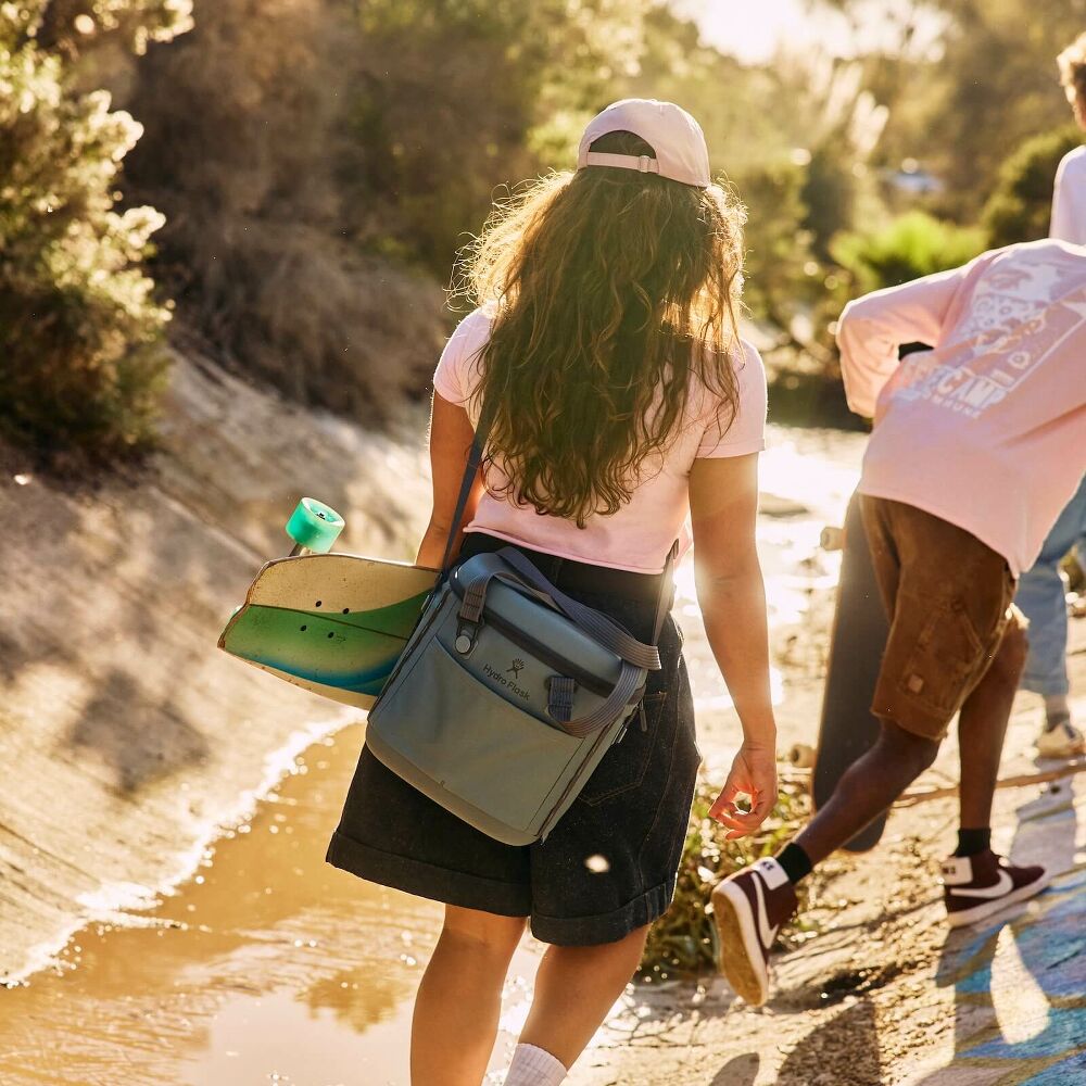 Carryout? Soft Cooler 10 L - Image 9