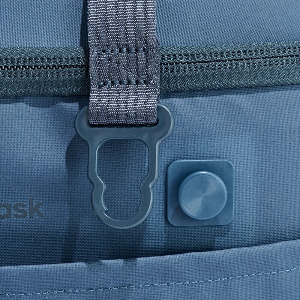 Carryout? Soft Cooler 15 L - Image 13