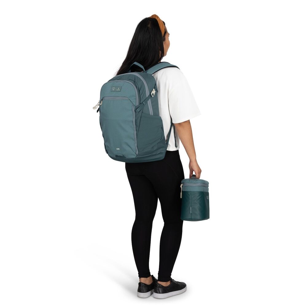Osprey Axis x Hydro Flask Campus Essentials Bundle - Image 30