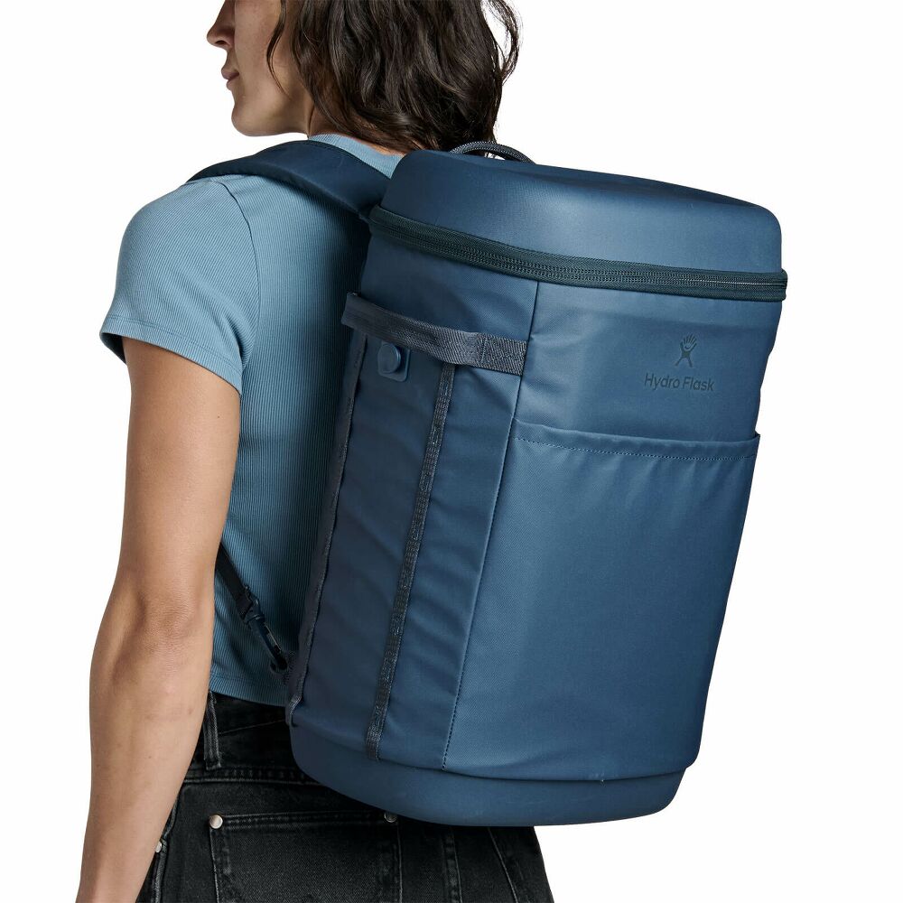 Carryout? Backpack 22 L - Image 25