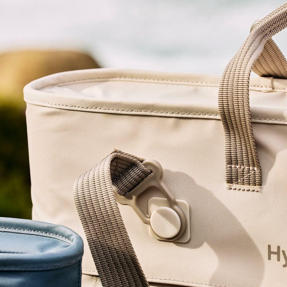 Carryout? Soft Cooler Tote 10 L - Image 75